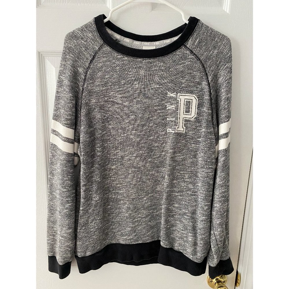 PINK Logo Sweatshirt
